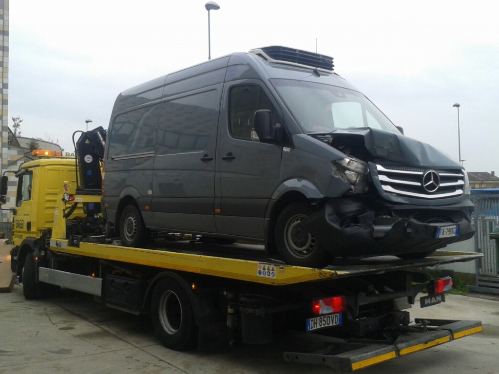 soccorso-stradale-lodi-carroattrezzi-milano-pavia-crema-melegnano soccorso-stradale-lodi-carroattrezzi-milano-pavia-crema-melegnano